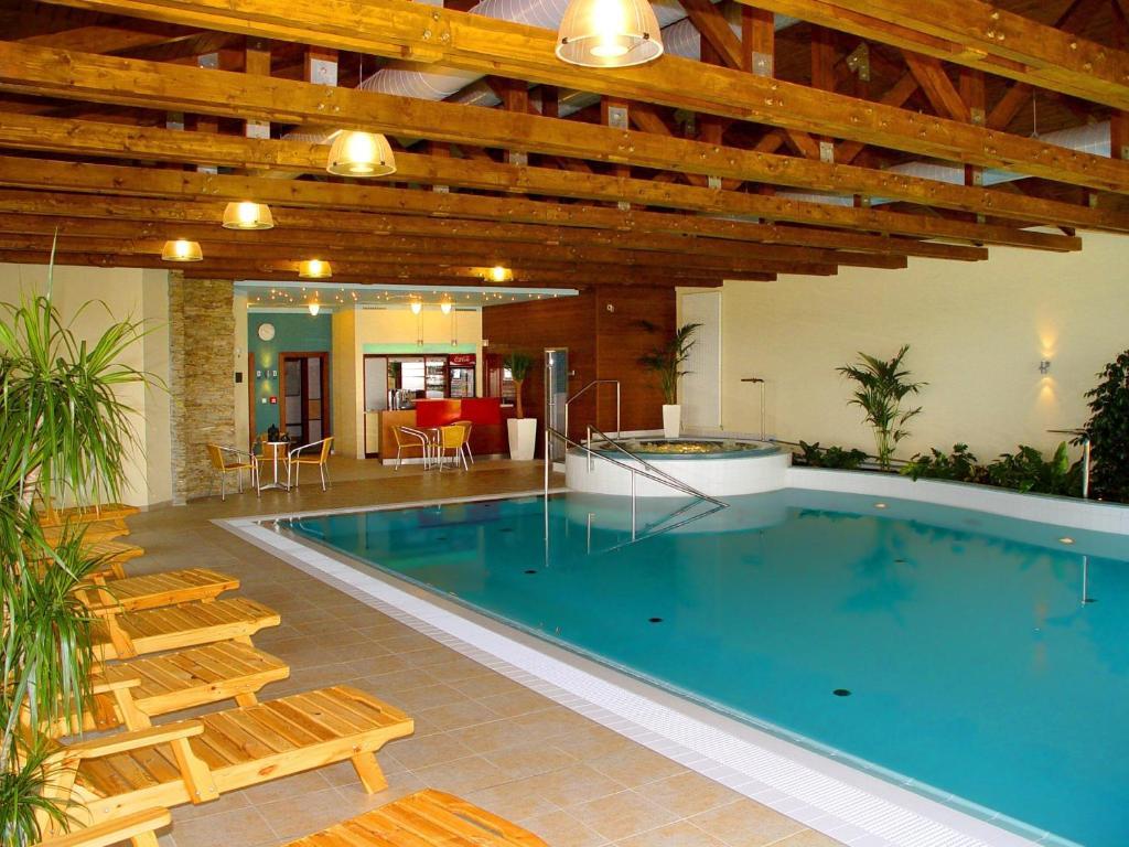 Wellness Hotel Happy Star نانيتسيه المظهر الخارجي الصورة